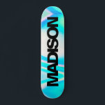 Aangepaste Skateboard naam Turquoise Blue Wave<br><div class="desc">Pas dit kleurrijke Skateboard eenvoudig aan op het verse Turquoise Blue Holographic Rainbow Pastel Wave abstract design met stijlvol en modern esthetisch design. Voeg jouw naam toe,  kies doopvont,  verander grootte en positie,  voeg klusje,  foto's en vormen toe.</div>