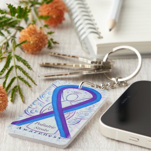 Aangepaste Sleutelhanger bij pediatrische huiduits (Voorkant Rechts)