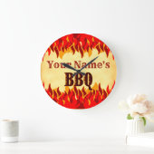 Aangepaste smeulende BBQ met rode vlammen wandklok (Huis)