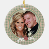 Aangepaste Snowman Couple 1e kerstfoto-versiering Keramisch Ornament (Achterkant)