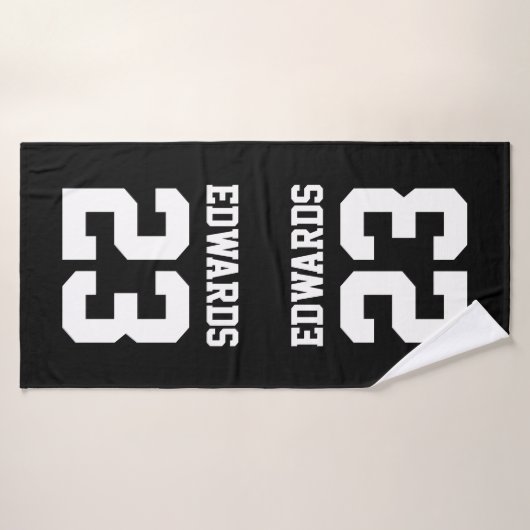 Aangepaste sporten genummerd met naam badhanddoek (Badhanddoek)