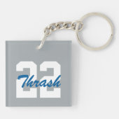 Aangepaste sportfoto met naam en Jersey nummer Sleutelhanger (Achterkant)