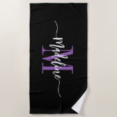Aangepaste stijlvolle monogram naam script zwart p strandlaken (Voorkant)