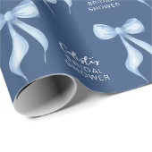 Aangepaste stoffige blauwe aquarel lint bruidsdouc cadeaupapier (Rol Hoek)