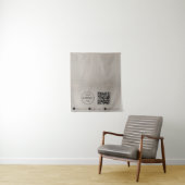 Aangepaste tafelbanner met linnen uitstraling en Q Wandkleed (In situ)