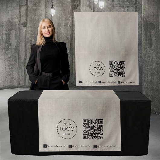 Aangepaste tafelbanner met linnen uitstraling en Q Wandkleed