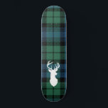 Aangepaste Tartan Kerstmis Campbell Pset Persoonlijk Skateboard<br><div class="desc">Cute clan Campbell tartan plaid met hert silhouette en clan Campbell tartan in groen en blauw cheque.</div>