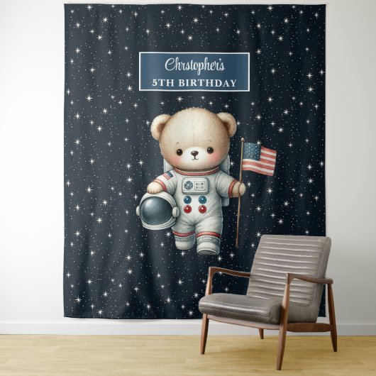 Aangepaste Teddy Bear Astronaut Verjaardag Achterg Wandkleed (In situ)