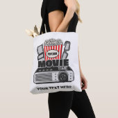 Aangepaste tekst en filmtijd in kleur tote bag (Dichtbij)