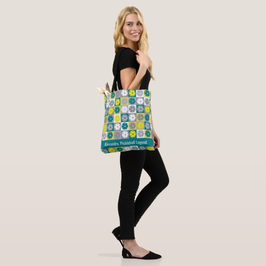 Aangepaste tekst, geel en groen Pickleball Tote Bag (Op model)