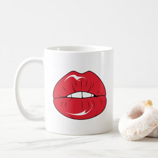 Aangepaste tekst grappige rode lippen cartoon mond koffiemok (Met donut)