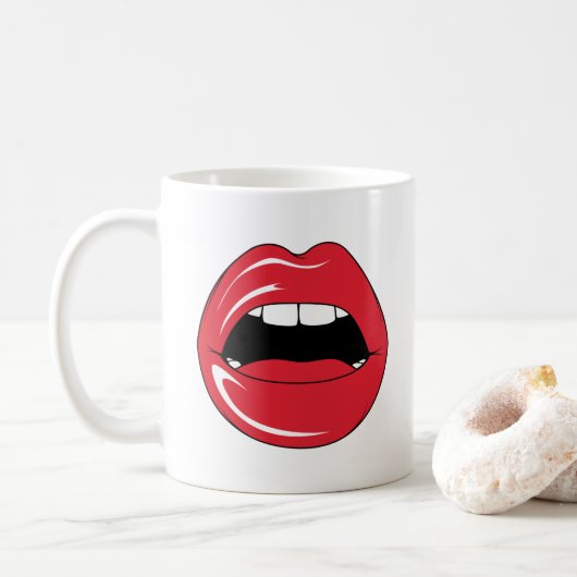 Aangepaste tekst grappige rode lippen cartoon mond koffiemok (Met donut)