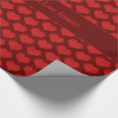 Aangepaste tekst Happy Moederdag Red Heart Patroon Cadeaupapier (Hoek)