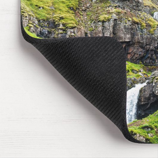 Aangepaste tekst Klifbrekkufossar, IJsland Muismat (Hoek)