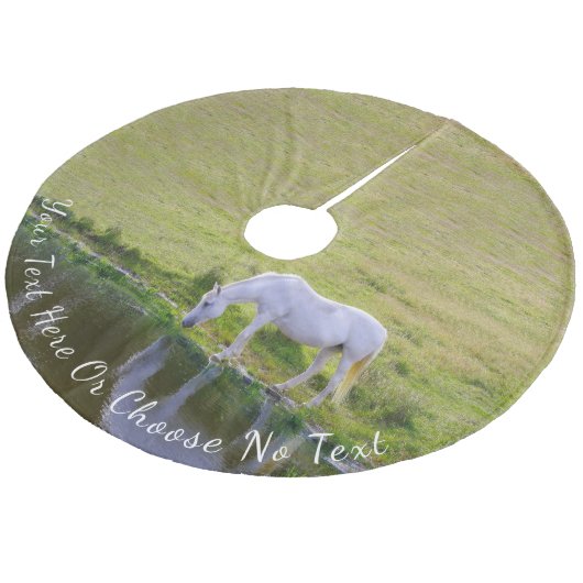 Aangepaste tekst / Majestic White Horse bij een ri Fleece Kerstboom Rok (Gekanteld)