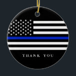 Aangepaste tekst met blauwe lijnpatriottische vlag keramisch ornament<br><div class="desc">Een dunne blauwe lijn patriottische vlag,  die de siervoorwerpen behandelt.   Viel die mannen en vrouwen van de Amerikaanse politie om.</div>