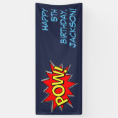 Aangepaste tekst "POW" Superheld Comic Book Sjablo Spandoek (Verticaal)