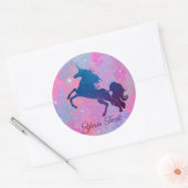 Aangepaste tekst Roze/Paarse Galaxy Eenhoorn Stick Ronde Sticker (Envelop)