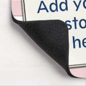 Aangepaste tekst Shout op Pastel Roze Strepen Muismat (Hoek)