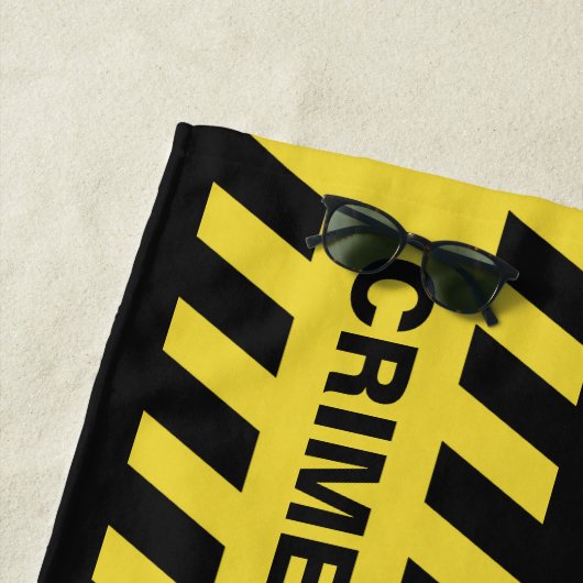 Aangepaste tekst van de badhanddoek "Politielijn" (In situ)