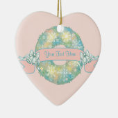 Aangepaste tekstretro 50s Multicolor Kerstmis Wrea Keramisch Ornament (Rechts)