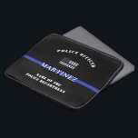 Aangepaste Thin Blue Line Police Officer US Flag C Laptop Sleeve<br><div class="desc">Persoonlijke politiefunctionaris Thin Blue Line USA Vlag Politie-afdeling en waarmerking van rechtshandhaving cadeautjes!</div>