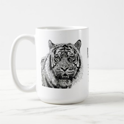 Aangepaste Tijger Zwart en Wit Monogram Spreuk Koffiemok (Links)
