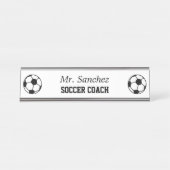 Aangepaste trainer zwart-wit voetbal logo bureau naambordje (Voorkant)