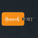Aangepaste Trendy Script Naam Cool Fun Lu Bagagelabel<br><div class="desc">Pas dit leuke,  trendy bagagelabel van de manuscriptkalligrafie met jouw naam aan! Dit is de heldere oranje versie. Geweldig voor je zomervakantie,  bachelorette feestjes,  het zomerkamp van kinderen,  of de lentespauze!</div>
