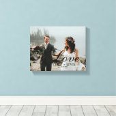 Aangepaste trouwfoto Liefde Naam of familienaam Canvas Afdruk (Insitu (Houten vloer))