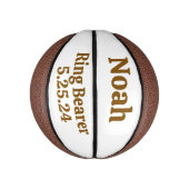 Aangepaste trouwring drager Keepsake basketbal (Verticaal)