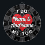 Aangepaste Trouwtekst Wit Zwart Houtskool Rood Har Dartbord<br><div class="desc">Aangepaste tekst Ik doe me ook bruiloft witte tekst bewerkbare namen met rood hart op zwart en houtskool gekleurd dartbord. Personaliseer voor een huwelijksfeest om te onthouden en koesteren als een liefdevolle herinnering aandenken!</div>