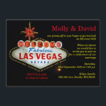 Aangepaste uitnodiging voor foto's van Las Vegas P<br><div class="desc">Gehuwd in Las Vegas? Unieke formele uitnodiging na het huwelijk bevat een nachtelijke scène van het welkomstteken in Las Vegas en een foto van je bruiloft achteraan. Al standaardtekst kan volledig met uw eigen formuleringen worden aangepast gelegenheid-dienovereenkomstig, en u kunt de doopvonten, de grootte, en de kleuren van de tekst...</div>