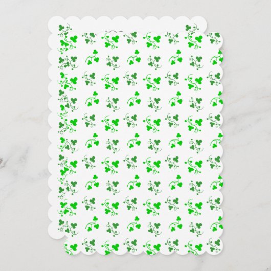 Aangepaste uitnodiging voor groene Shamrocks (Voorkant / Achterkant)
