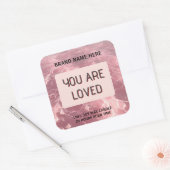 Aangepaste Valentijnskaarssticker 'Je wordt bemind Vierkante Sticker (Envelop)