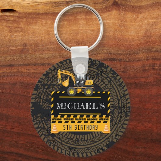 Aangepaste verjaardag in aanbouw sleutelhanger (Voorkant)