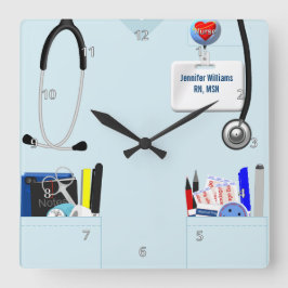 Aangepaste verpleegstraten in lichtblauw vierkante klok