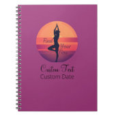 Aangepaste Vind Uw Flow Sunset Yoga Notitieboek (Voorkant)