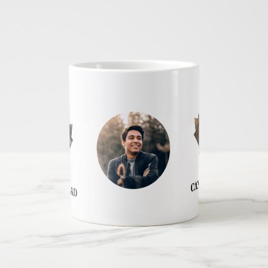 Aangepaste voorbeeldbladvormfoto blij Canada dag Grote Koffiekop (Voorkant)