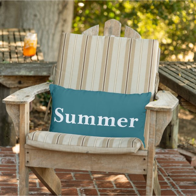 Aangepaste vrolijke zomerse achtergrond Blauw Buitenkussen (Stoel)