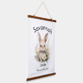Aangepaste Waterverf Baby Bunny Naam & Geboortedat Hangend Wandkleed (Gebogen)