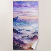 Aangepaste Waterverf Mountain Mist landschap Strandlaken (Voorkant)