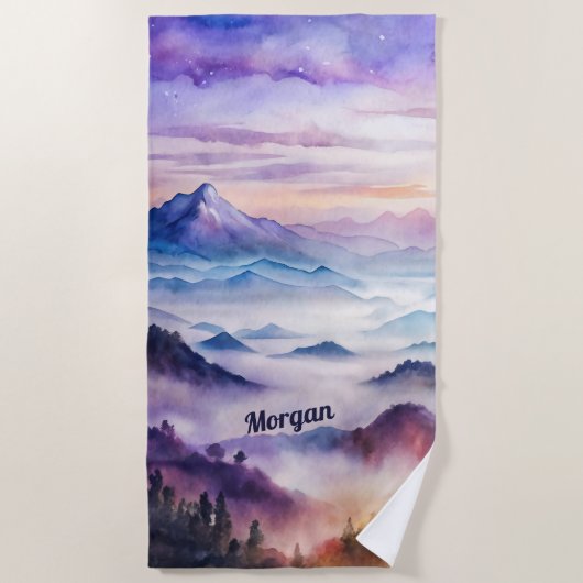 Aangepaste Waterverf Mountain Mist landschap Strandlaken (Voorkant)