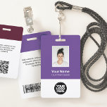 Aangepaste werknemersfoto, streepjescode, Logo, na Badge<br><div class="desc">Pas dit Paarse Eigen werknemershompje eenvoudig aan met Foto, Scanstreepjescode en zakelijke logo. Een eenvoudig bedrijfsontwerp in donkere paarse en witte standaardkleuren die volledig aanpasbaar zijn in voor- en achterformaten, sans-serif basislettertypen en moderne lettertypen en een professionele en heldere look. Beschikbaar met een lanyard, een metalen clip of met intrekbare...</div>