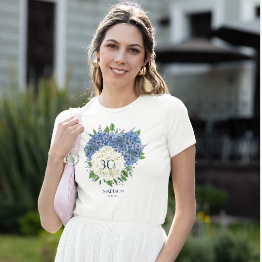 Aangepaste witte blauwe hortensia's 30e verjaardag t-shirt