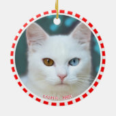 Aangepaste witte kat foto met rood en wit Lijst Keramisch Ornament (Achterkant)