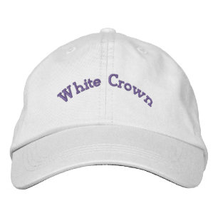 Aangepaste witte kroon ziet er mooi uit - Hoed Coo Geborduurde Pet