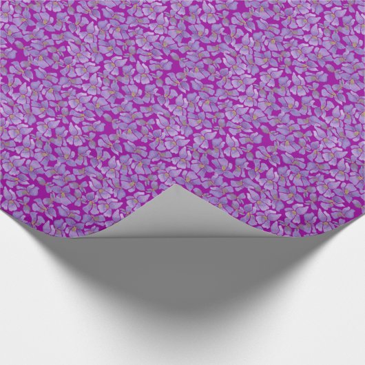 Aangepaste Wrapping Papier Violet Ditsy Patroon (Hoek)