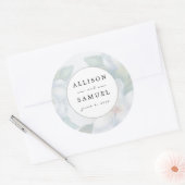 Aangepaste zilveren witte dogwood bloesems bruilof ronde sticker (Envelop)