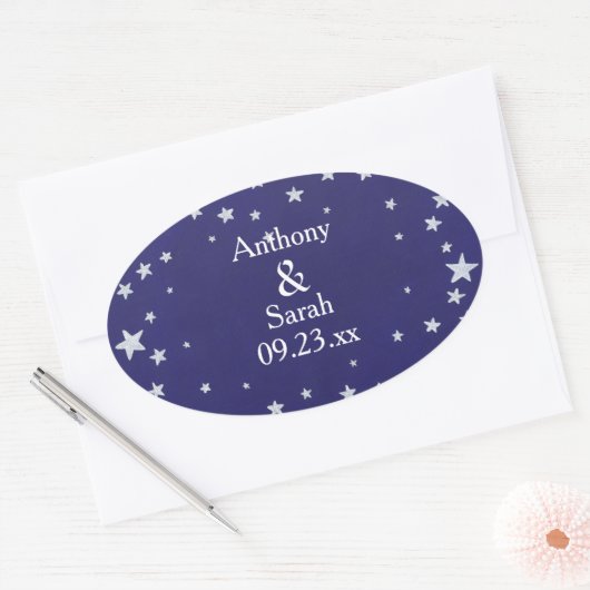 Aangepaste zilversterren Blauwe bewaardatum Ovale Sticker (Envelop)